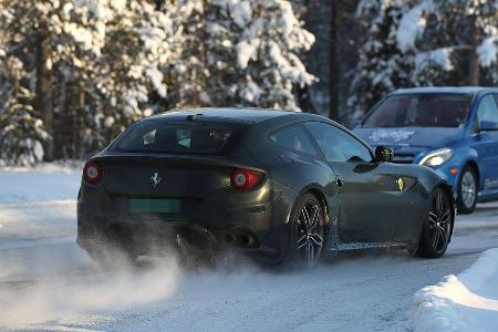 Erlkönig Ferrari FF