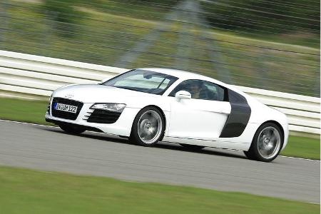 In der fahrdynamischen Ruhe liegt die Kraft des R8.