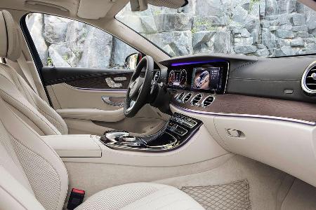 09/2016 Mercedes E-Klasse T-Modell All-Terrain Sperrfrist 21.9.2016 00.00 Uhr