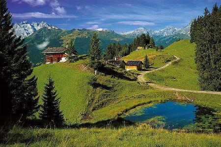 Faulensee bei bartholomberg mit Blick ins Rtikon-Massiv