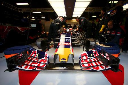 Sainz Jr. - Toro Rosso - Barcelona Test 2 - 2015