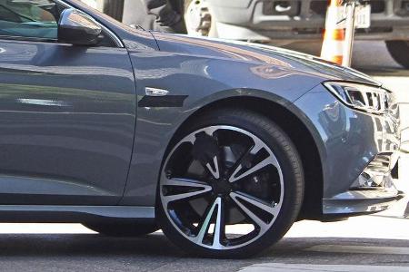 Erlkönig Opel Insignia Grand Sport