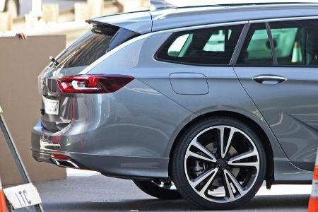 Erlkönig Opel Insignia Grand Sport