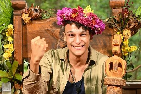 Strahlemann Prince Damien hat die Dschungelkrone ergattert
