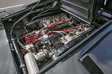 Lamborghini Countach 5000S, Motor