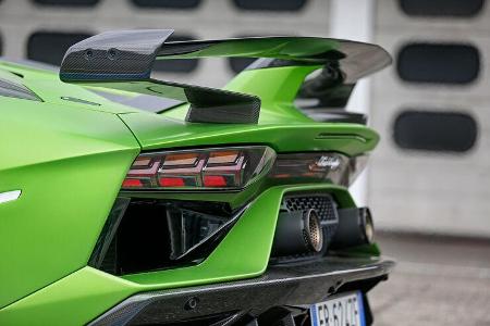 Lamborghini Aventador SVJ, Heck