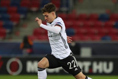 Blieb in den letzten 15 Minuten der regulären Spielzeit ohne nennenswerte Aktion. Fand auch in der Verlängerung kein Durchko...