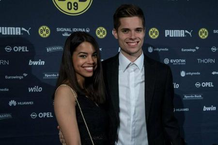 Fußballer Julian Weigl (25) und Moderatorin Sarah Richmond (23) erwarten in wenigen Monaten ihr erstes gemeinsames Kind. Ers...