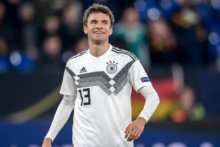 Aktuell einer der formstärksten deutschen Fußballer - und dennoch in der Nationalmannschaft weiterhin außen vor. Setzt Mülle...