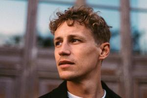 Tim Bendzko verkündete Anfang des Jahres, dass er Vater geworden ist.