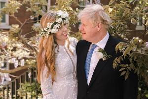 Ein von der Downing Street zur Hochzeit von Boris Johnson und seiner Ehefrau Carrie veröffentlichtes Bild.
