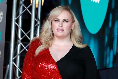 Rebel Wilson bei der Verleihung der British Academy Film Awards in London, 2020.