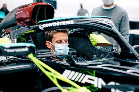 Trockensitzen im Mercedes: Bald darf Romain Grosjean auch Gas geben