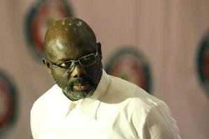 FIFA ernennt Fußball-Ikone Weah zum Botschafter für panafrikanische Schulmeisterschaft