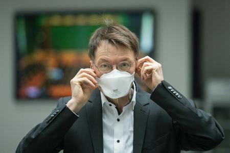 Lauterbach über EM-Rudelgucken: 