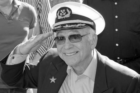 Gavin MacLeod wird auf ewig Captain Merrill Stubing aus 