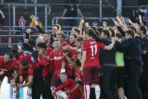 Nach FC-Klassenerhalt: Verstöße gegen Corona-Schutzverordnung