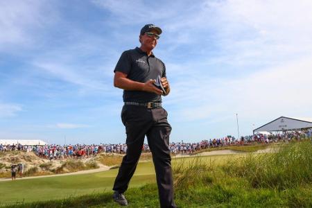 Mickelson bei US PGA Championship auf Siegkurs