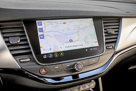 Opel Astra Facelift, Interieur