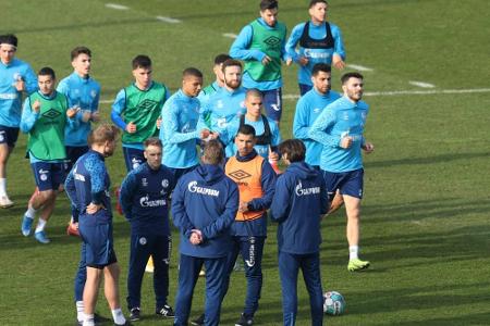 Zwei Schalke-Profis positiv gestestet - Nachholspiel gegen Hertha nicht gefährdet