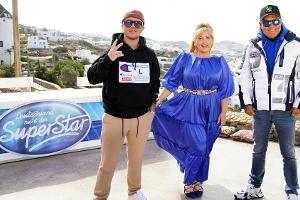 Eine dezimierte "DSDS"-Jury bewertet die Talente im Recall.