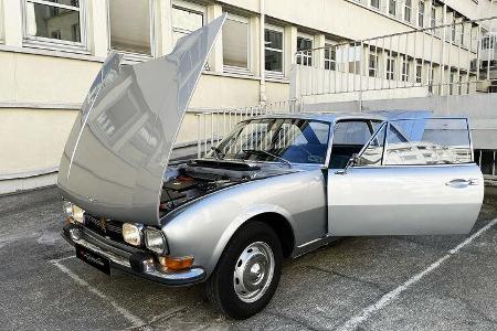 Elektrisches Peugeot 504 Coupé von Retrofuture.