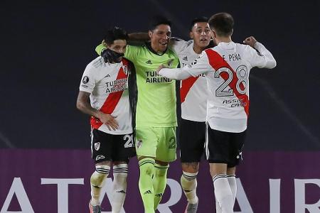 Kein Torhüter, kein Auswechselspieler: River Plate gewinnt dennoch