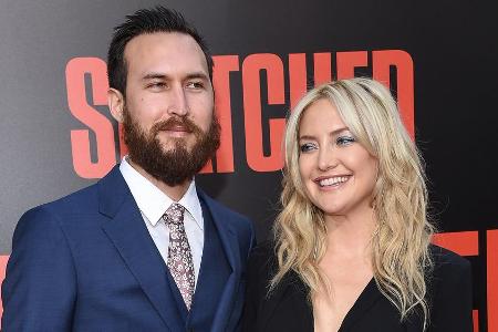 Kate Hudson und Danny Fujikawa bei einer Premiere in Beverly Hills - 2017 trug der Musiker auch kürzere Haare.