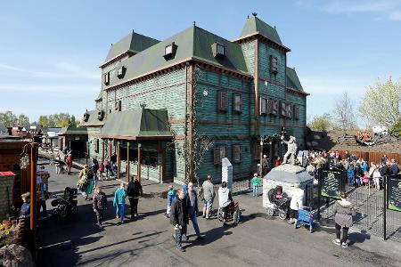 22-legoland billund Geisterhaus Die 10 besten Freizeitparks Deutschland.jpg