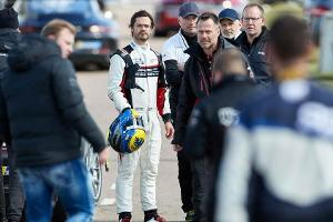 Prinz Carl Philip von Schweden am Samstag (8. Mai) am Knutstorp-Ring.