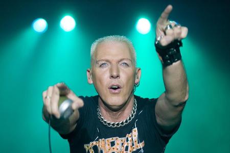 H.P. Baxxter von Scooter während eines Auftritts.