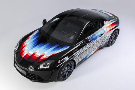 Nur vier Exemplare entstehen in Handarbeit.