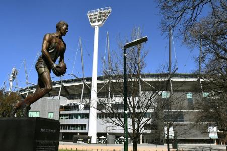 Nach Coronafall: Tausende Stadionbesucher in Melbourne müssen sich isolieren