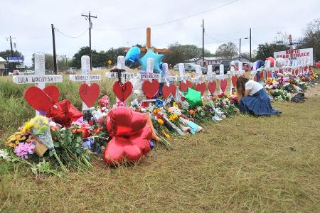 Sutherland Springs Nov 2017 Imago Images Xinhua.jpg
