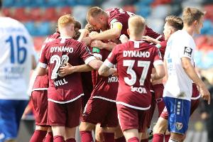 Dresden zurück an der Spitze: "Mannschaft hat alles rausgehauen"