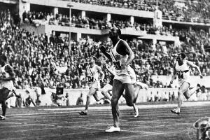 Das SID-Kalenderblatt am 25. Mai: Jesse Owens stellt fünf Weltrekorde in 45 Minuten auf
