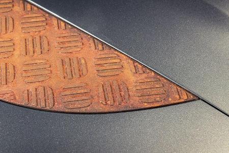 05/2021, Heritage Customs Valiance auf Basis Land Rover Defender