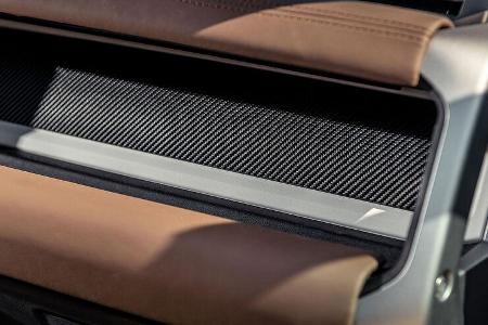 05/2021, Heritage Customs Valiance auf Basis Land Rover Defender