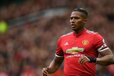 Ehemaliger ManUnited-Star Valencia verkündet Karriereende