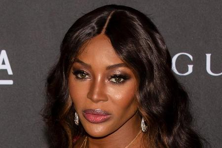 Naomi Campbell wurde mit 50 Jahren zum ersten Mal Mutter.