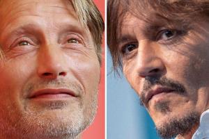 Mads Mikkelsen hat im vergangenen Jahr die Rolle des Gellert Grindelwald von Johnny Depp (r.) übernommen.
