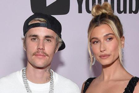 Justin Bieber und Hailey Bieber sind gerade in Griechenland.