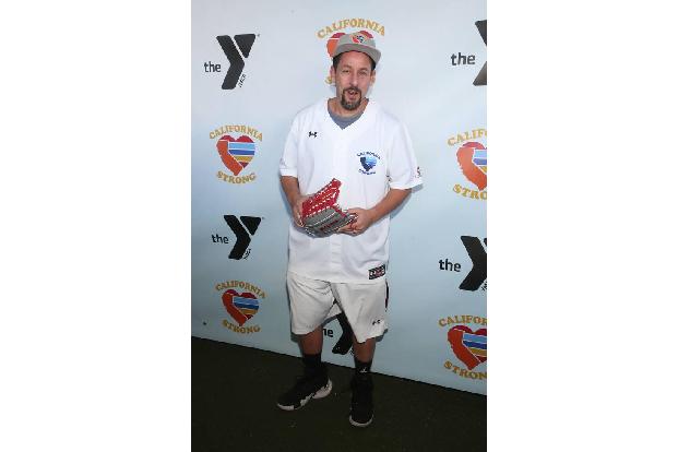 Das ist ein Schnäppchen verglichen mit dem, was Netflix Adam Sandler zahlt: Für die Produktion von vier Filmen erhielt er 20...