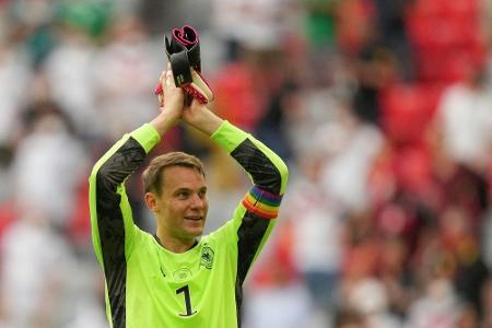 Neuer fordert klare Haltung: 