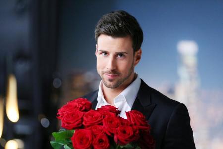 Leonard Freier verdrehte 2016 den Kandidatinnen den Kopf. Mit seiner Herzdame Leonie Pump ist er nicht mehr zusammen. Stattd...