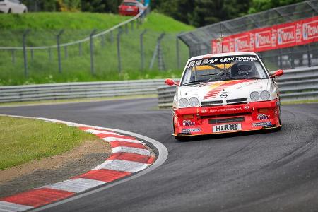 Opel Manta - AvD - Startnummer #125 - Klasse: SP 3 - 24h-Rennen - Nürburgring - Nordschleife - 03. - 06. Juni 2021