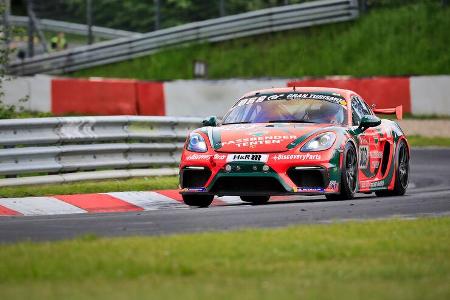 Porsche Cayman GT4 - KKrämer Racing - Startnummer #303 - Klasse: Cup 3 - 24h-Rennen - Nürburgring - Nordschleife - 03. - 06....