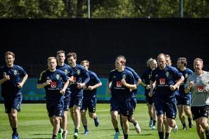 Nach Eriksen-Drama: Schwedisches Team schwer betroffen