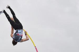 Weltjahresbestleistung im Freien: Duplantis springt 6,10 m