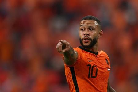 Barcelona verpflichtet Stürmerstar Depay aus Lyon